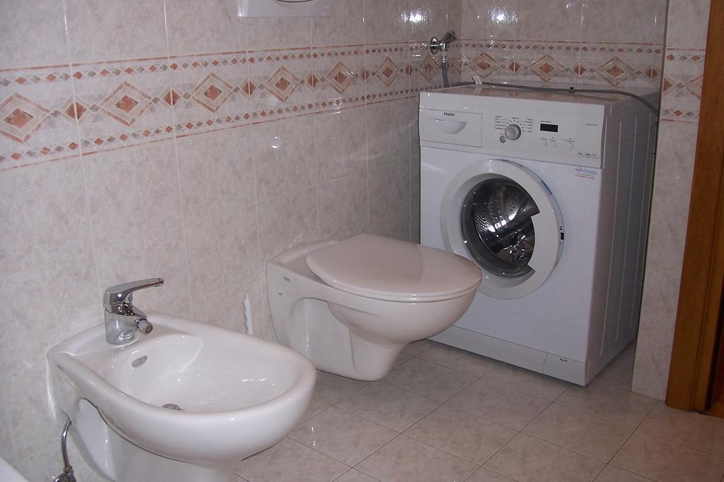 דירות Lozzo Cadore Fabbricato Indipendente Centro חדר תמונה